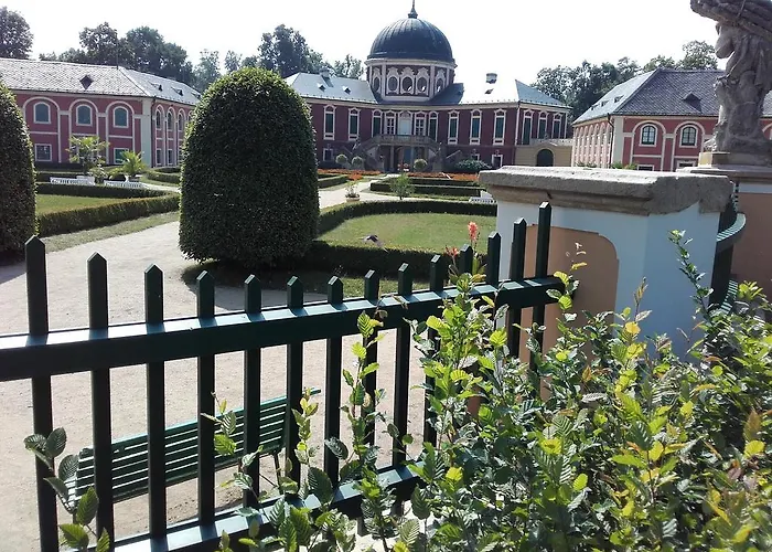 Daire Apartman Koi Veltrusy